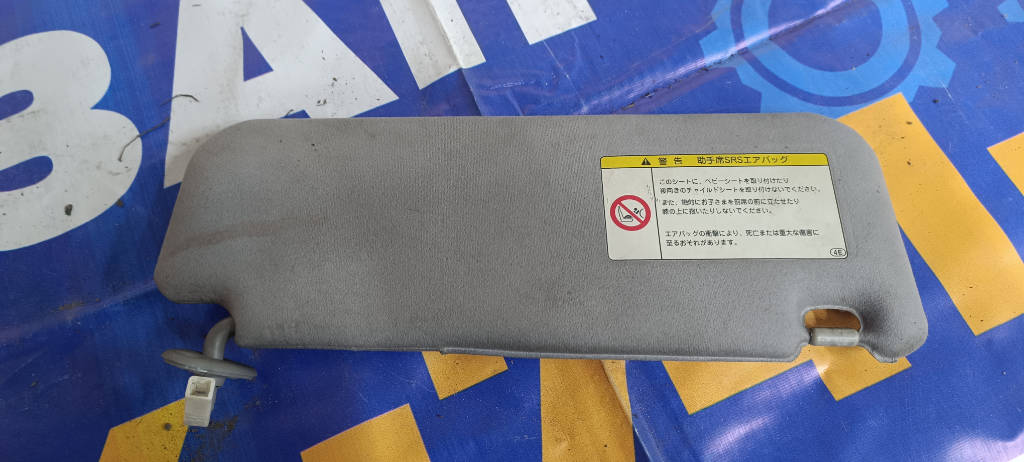 Козырек солнцезащитный левый Toyota Prius 2009 NHW20 1NZFXE