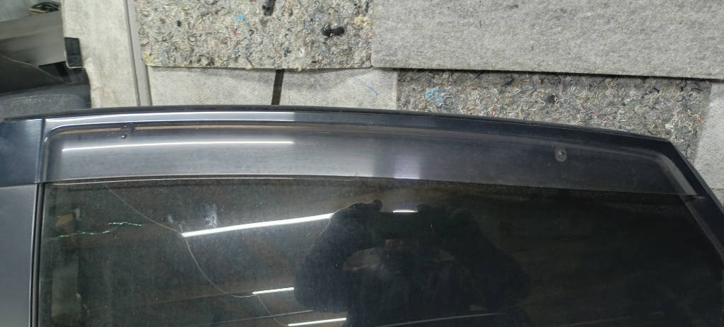 Ветровик слева сзади Toyota Prius 2009 NHW20 1NZFXE