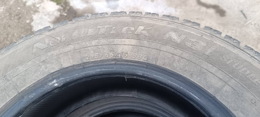 Шины комплект Northtrek N3i 215/65R16 зимние
