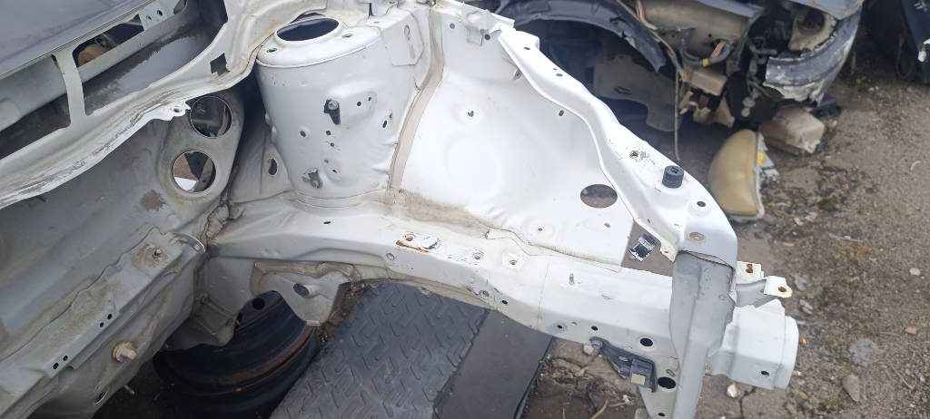 Лонжерон левый передний Toyota Prius 2009 NHW20 1NZFXE
