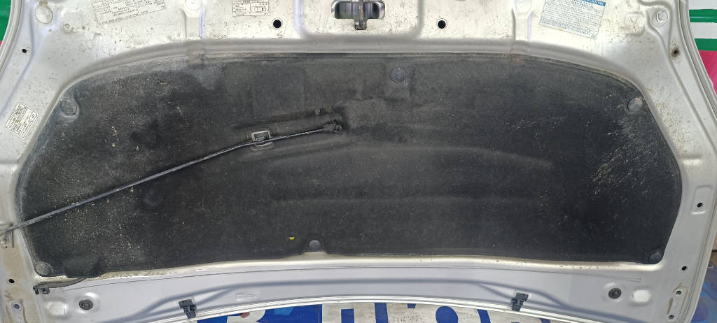 Обшивка капота 5334147020 Toyota Prius 2003 ZVW30 2ZRFXE