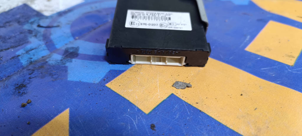 Блок иммобилайзера 8978047041 Toyota Prius 2009 NHW20 1NZFXE