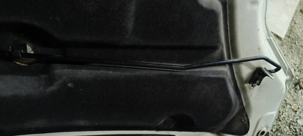 Упор капота 5344047020 Toyota Prius 2009 NHW20 1NZFXE
