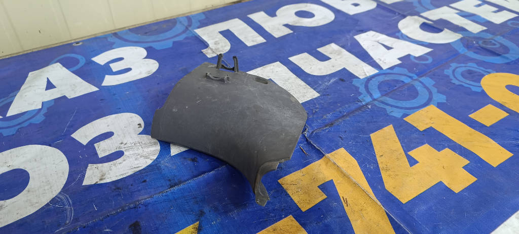 Накладка на порог левый передний 6211252010 Toyota Platz 2000 SCP11 1SZFE