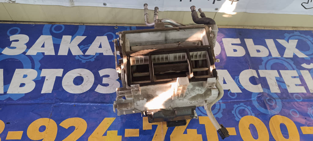 Печка 8705047081 Toyota Prius 2009 NHW20 1NZFXE