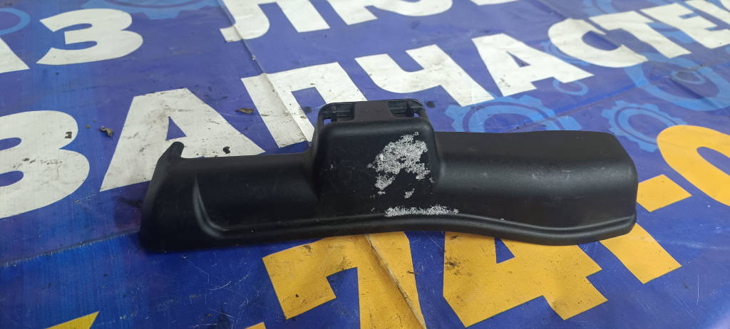 Заглушка поддомкратника 5844252060 Toyota Vitz 2010 KSP90 1KRFE