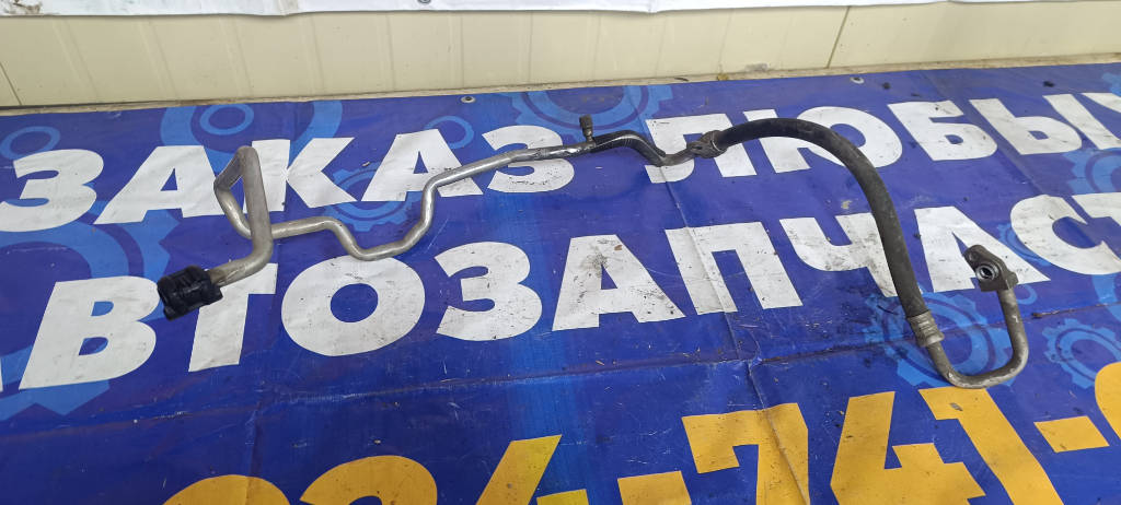 Трубка кондиционера 8870447030 Toyota Prius 2009 NHW20 1NZFXE
