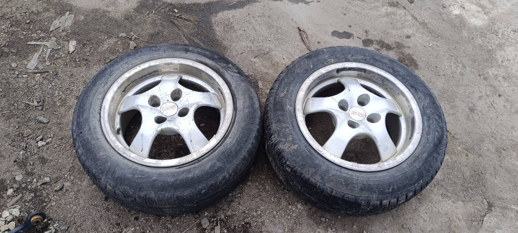 литье oz racing volcano с резиной пара 195/65R15 зимние