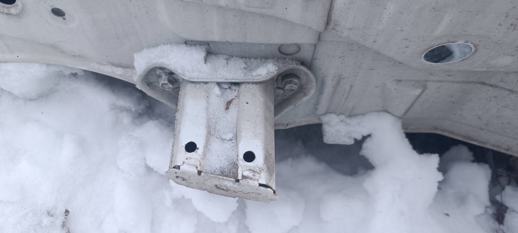 Жесткость бампера левая задняя Toyota Vitz 2010 KSP90 1KRFE