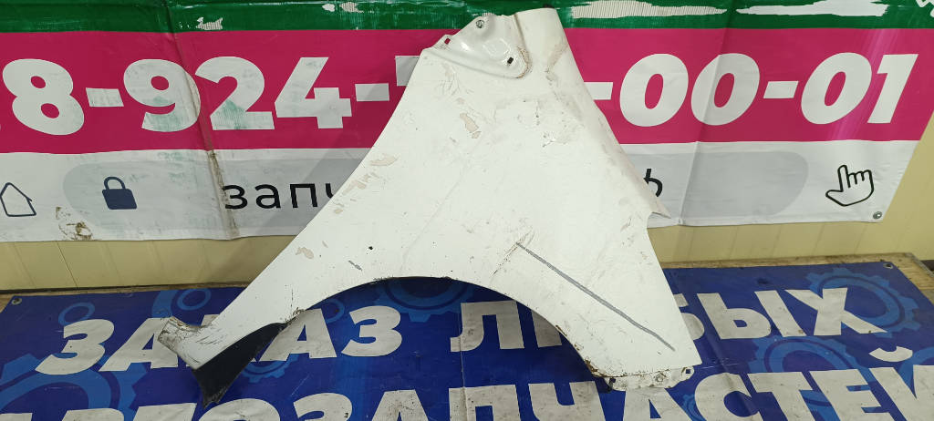 Крыло правое переднее Toyota Vitz 2010 KSP90 1KRFE