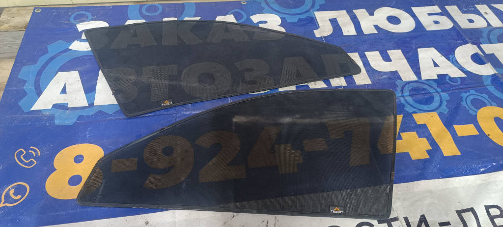 Шторка окна Toyota Allion 2004 NZT240 1NZFE