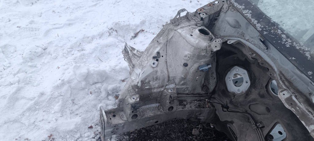 Лонжерон правый передний Toyota Vitz 2010 KSP90 1KRFE