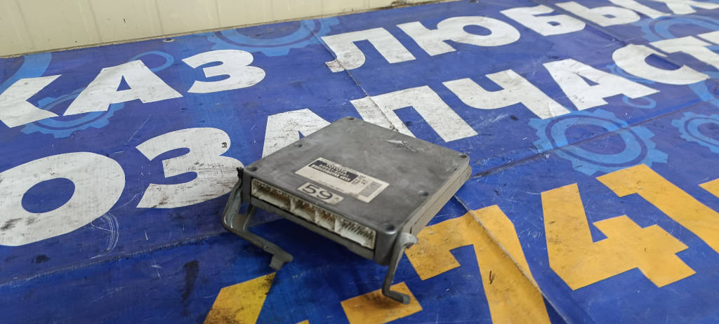 Блок управления ДВС 8966152591 Toyota Platz 2000 SCP11 1SZFE