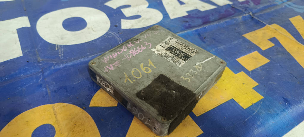 Блок управления ДВС 8966133320 Toyota Windom 1994 VCV11 4VZFE