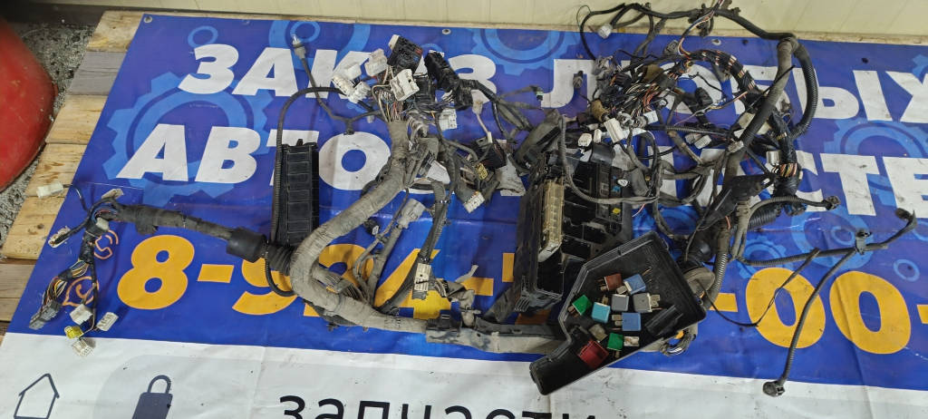 Проводка подкапотная Toyota Prius 2009 NHW20 1NZFXE