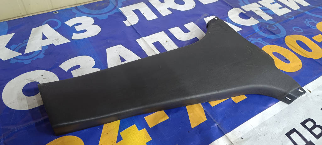 Накладка на стойку правая 6241347020 Toyota Prius 2009 NHW20 1NZFXE