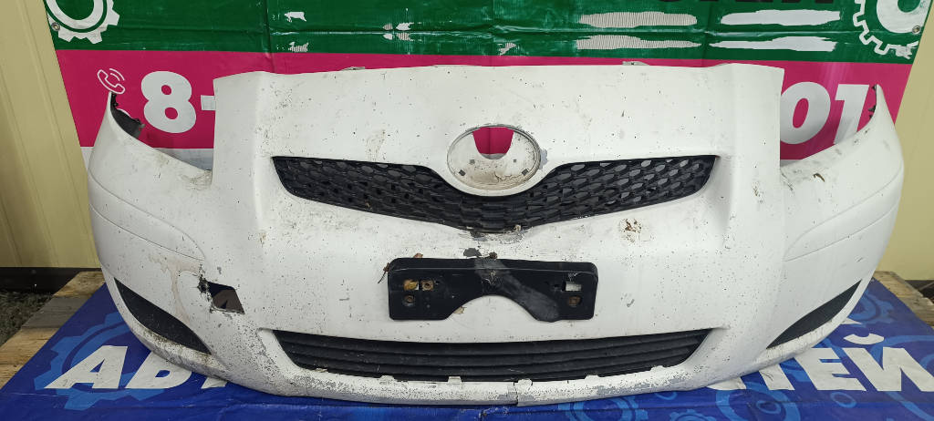 Бампер передний Toyota Vitz 2010 KSP90 1KRFE