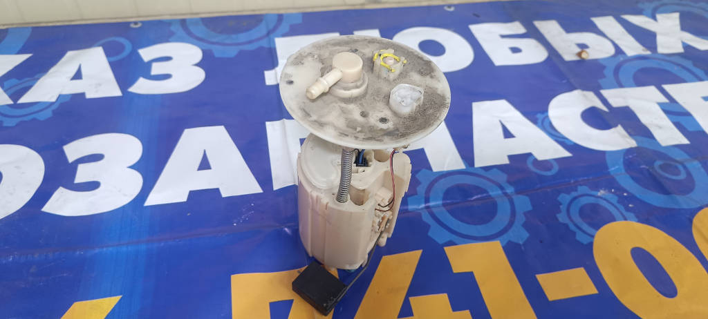 Насос топливный 7702047041 Toyota Prius 2009 NHW20 1NZFXE
