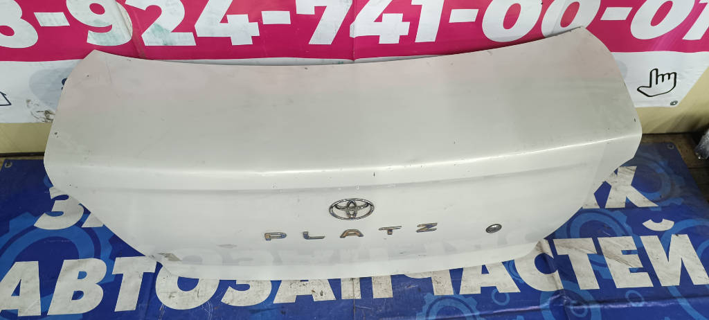 Крышка багажника 6440152010 Toyota Platz 2000 SCP11 1SZFE