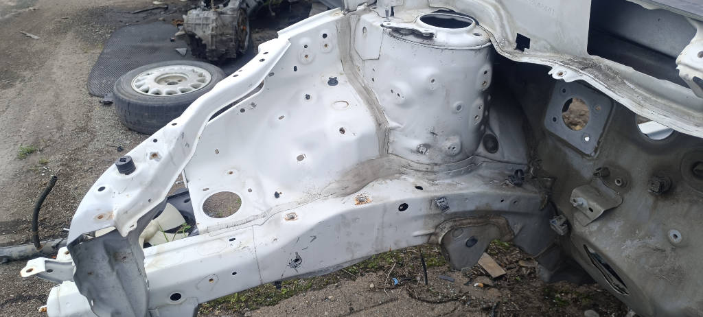 Лонжерон правый передний Toyota Prius 2009 NHW20 1NZFXE